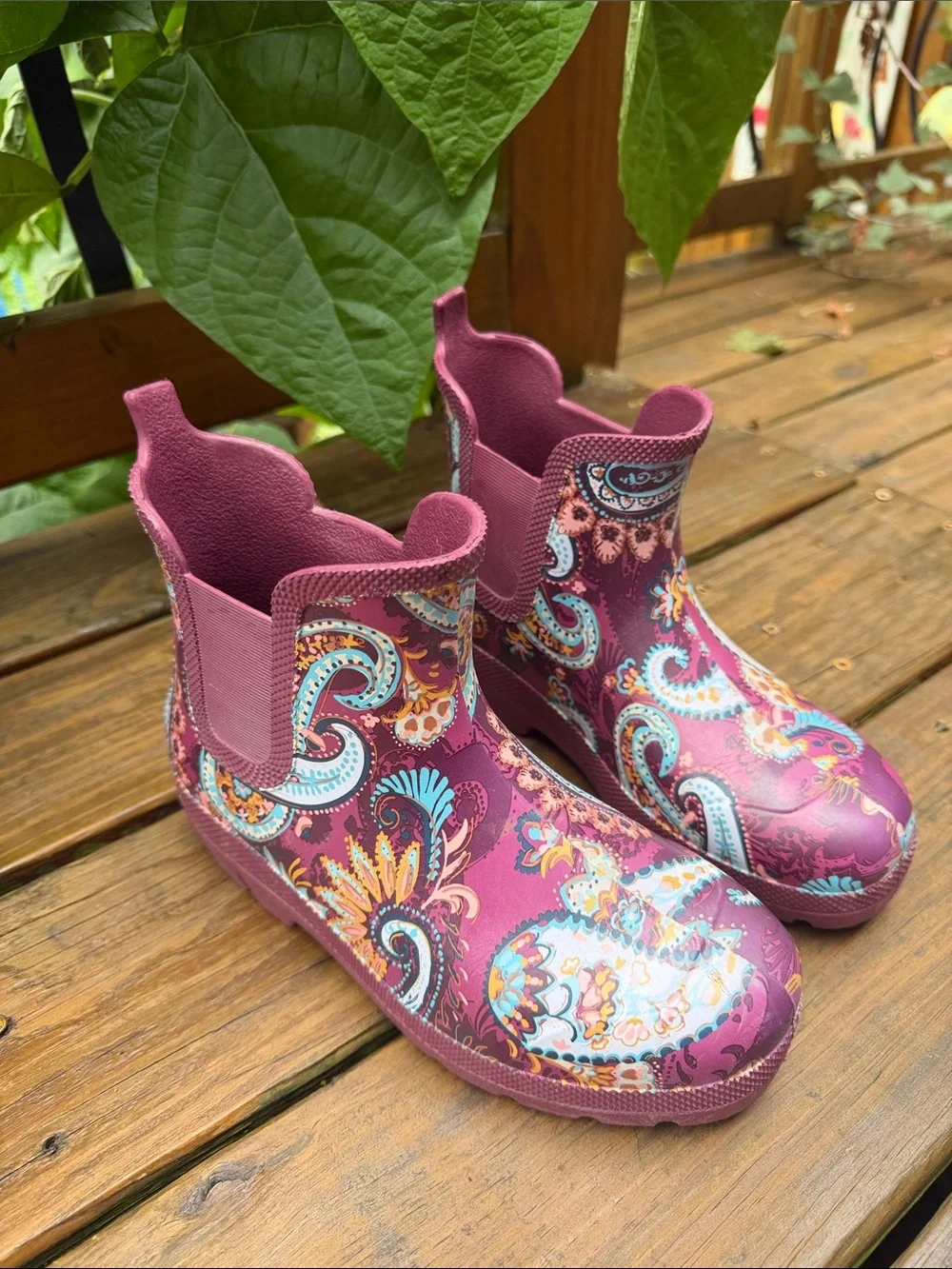 Vera Bradley Berry Paisley Chelsea Rain Boots